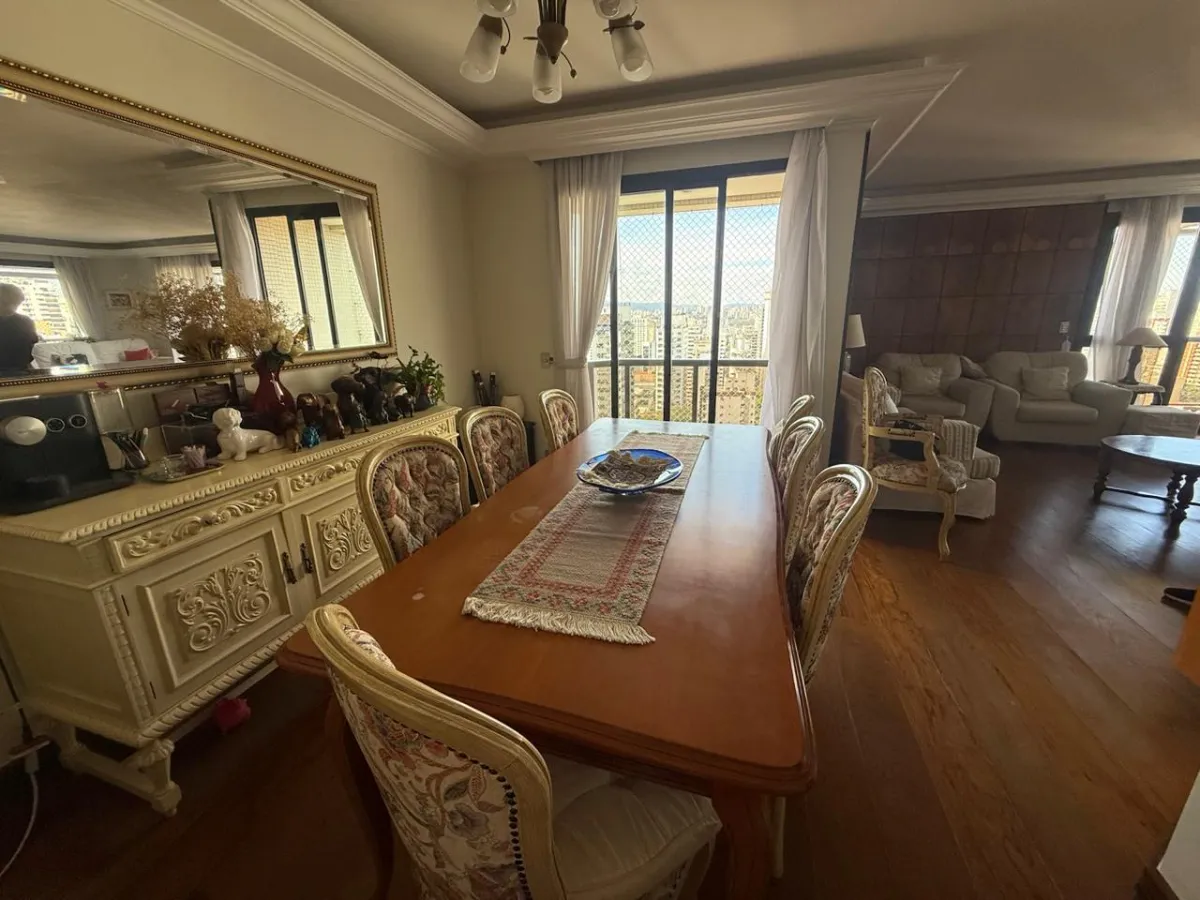 Apartamento à venda com 252m², 4 quartos com vaga - 8