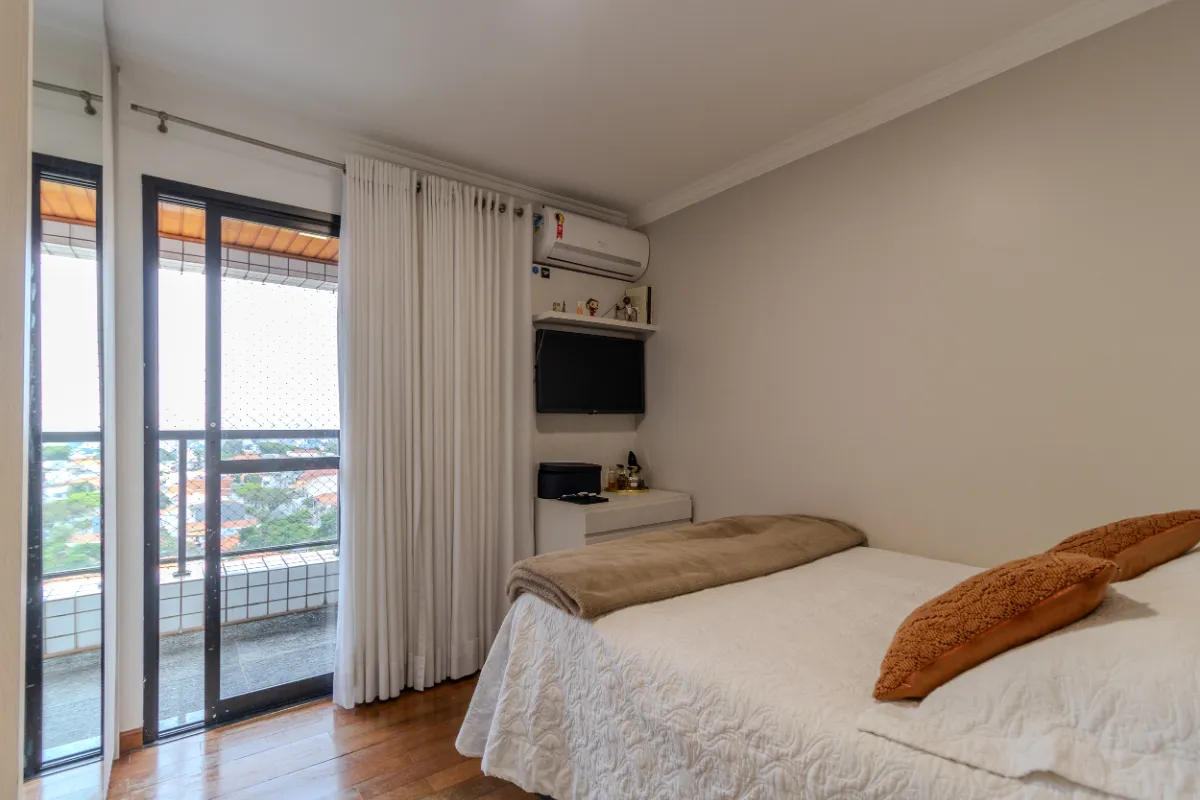 Apartamento à venda com 226m², 4 quartos com vaga - 10