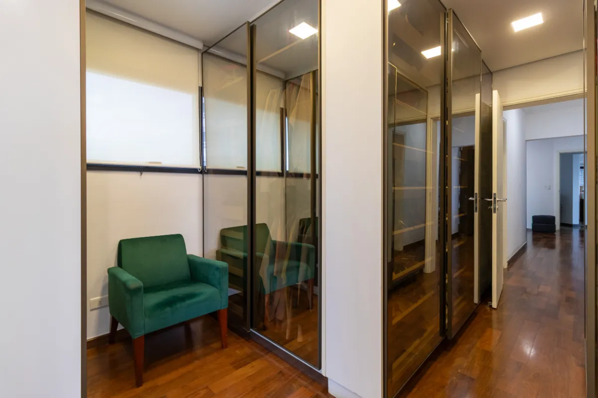 Apartamento à venda com 226m², 4 quartos com vaga - 16