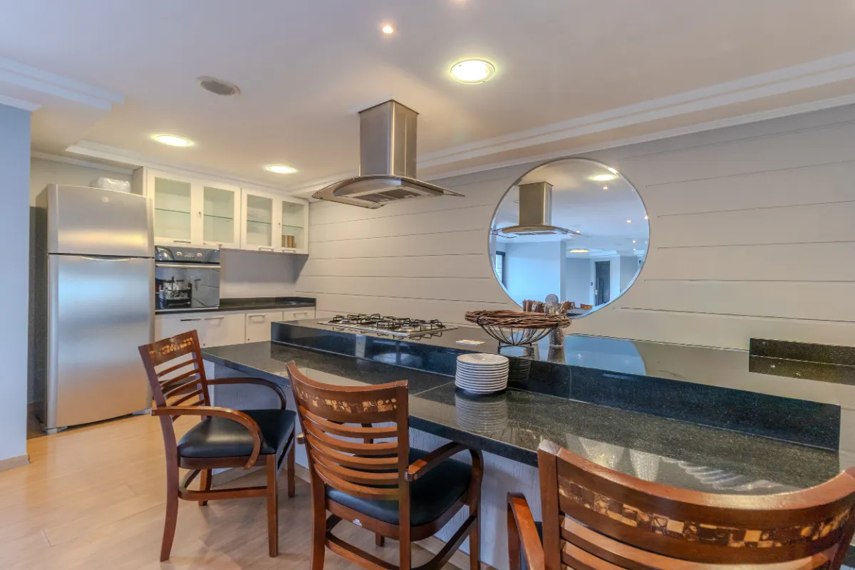 Apartamento à venda com 226m², 4 quartos com vaga - 53