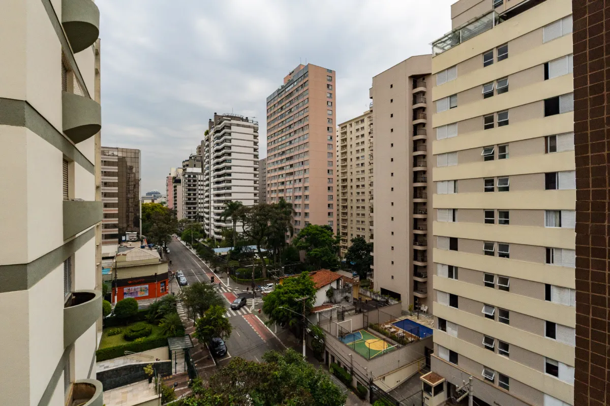 Condomínio Edifício Flamboyant - 10