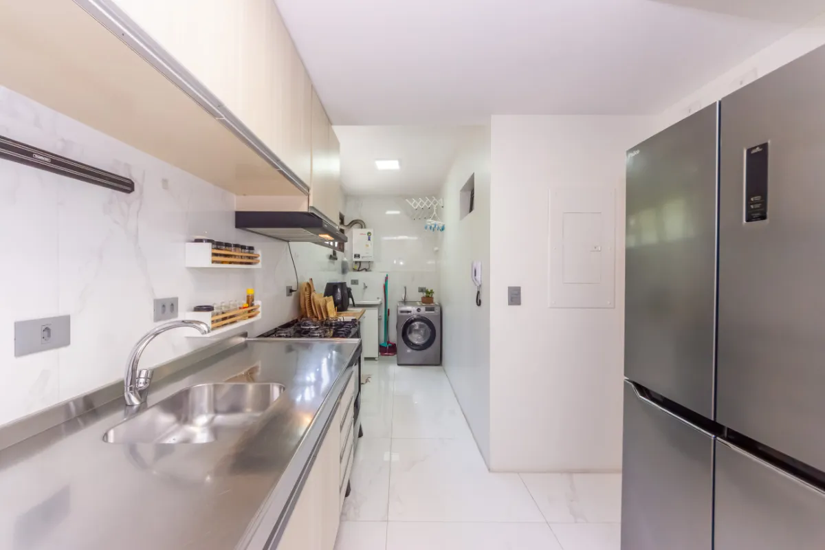 Apartamento à venda com 96m², 2 quartos com vaga - 18