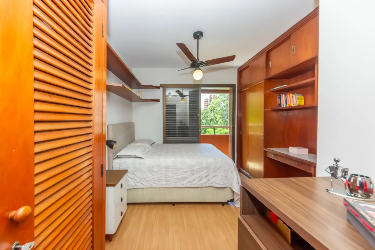 Apartamento à venda com 96m², 2 quartos com vaga - 35