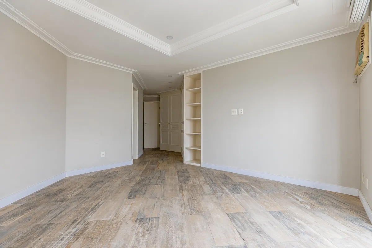 Apartamento à venda com 347m², 4 quartos com vaga - 32