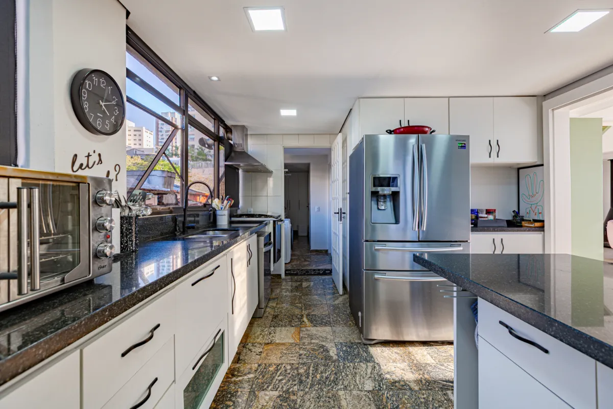 Apartamento à venda com 208m², 3 quartos com vaga - 34