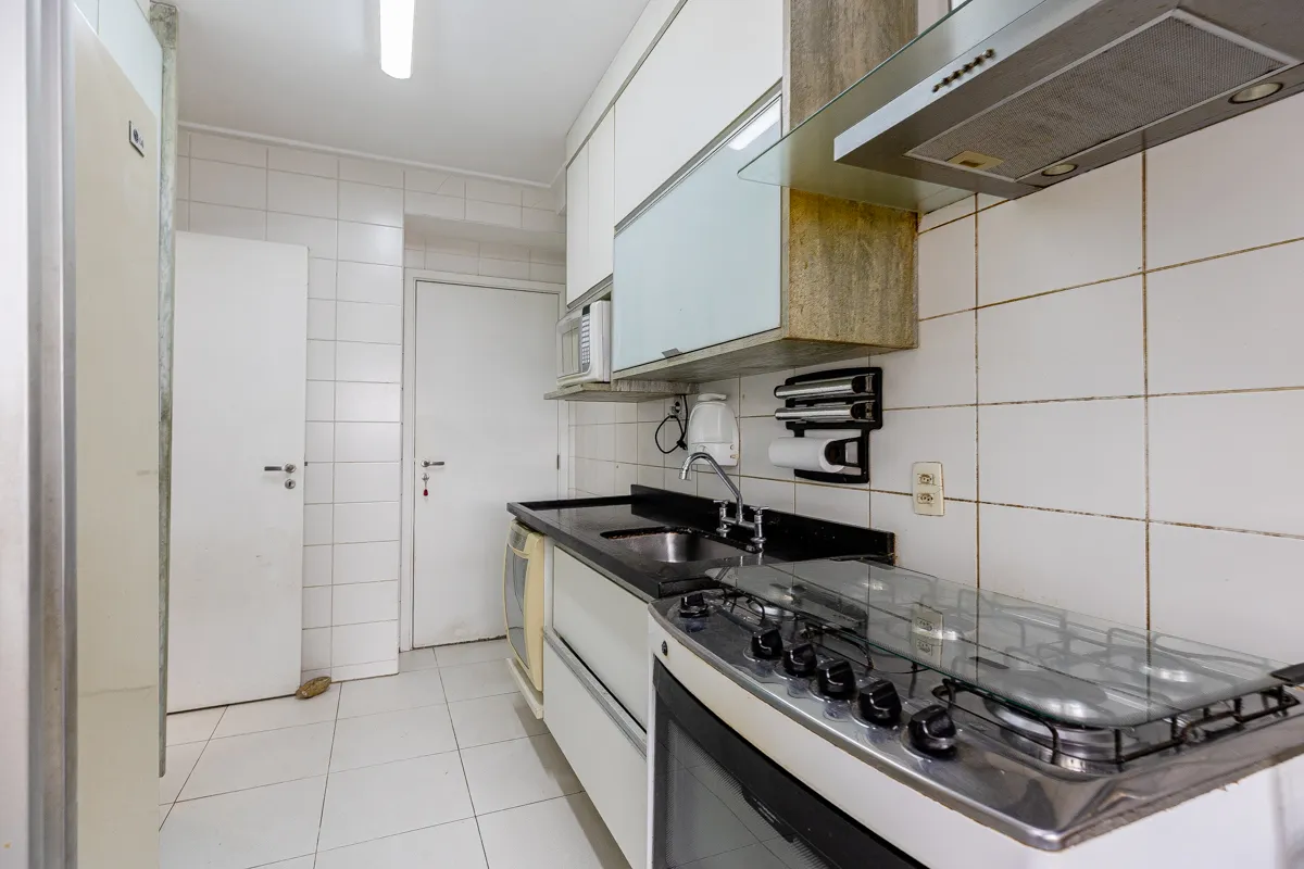 Apartamento à venda com 95m², 3 quartos com vaga - 31