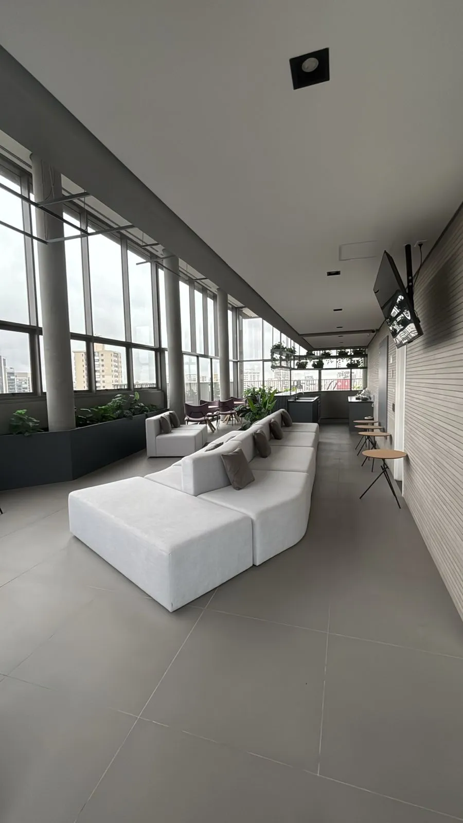 Apartamento à venda com 24m², 1 quarto sem vaga - 16
