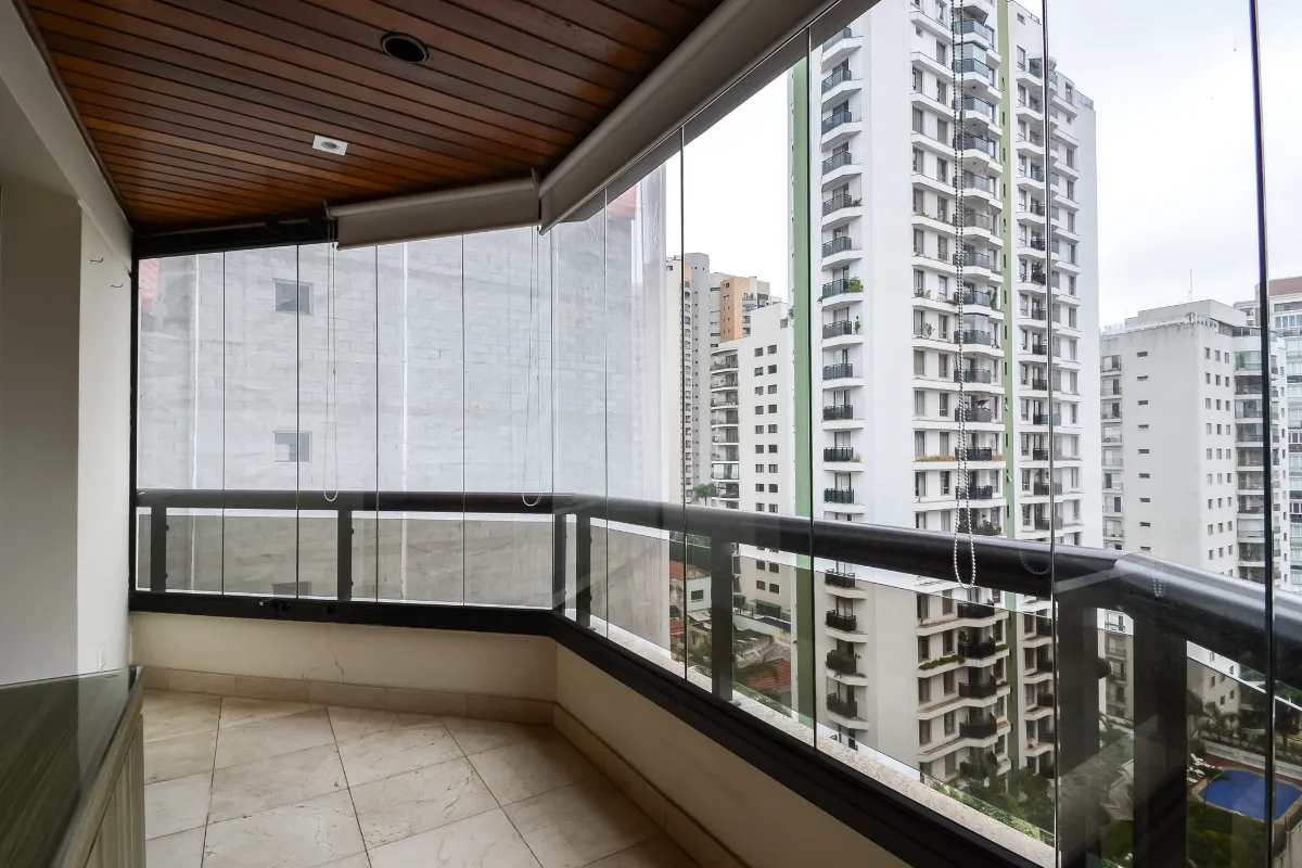 Apartamento à venda com 155m², 4 quartos com vaga - 10