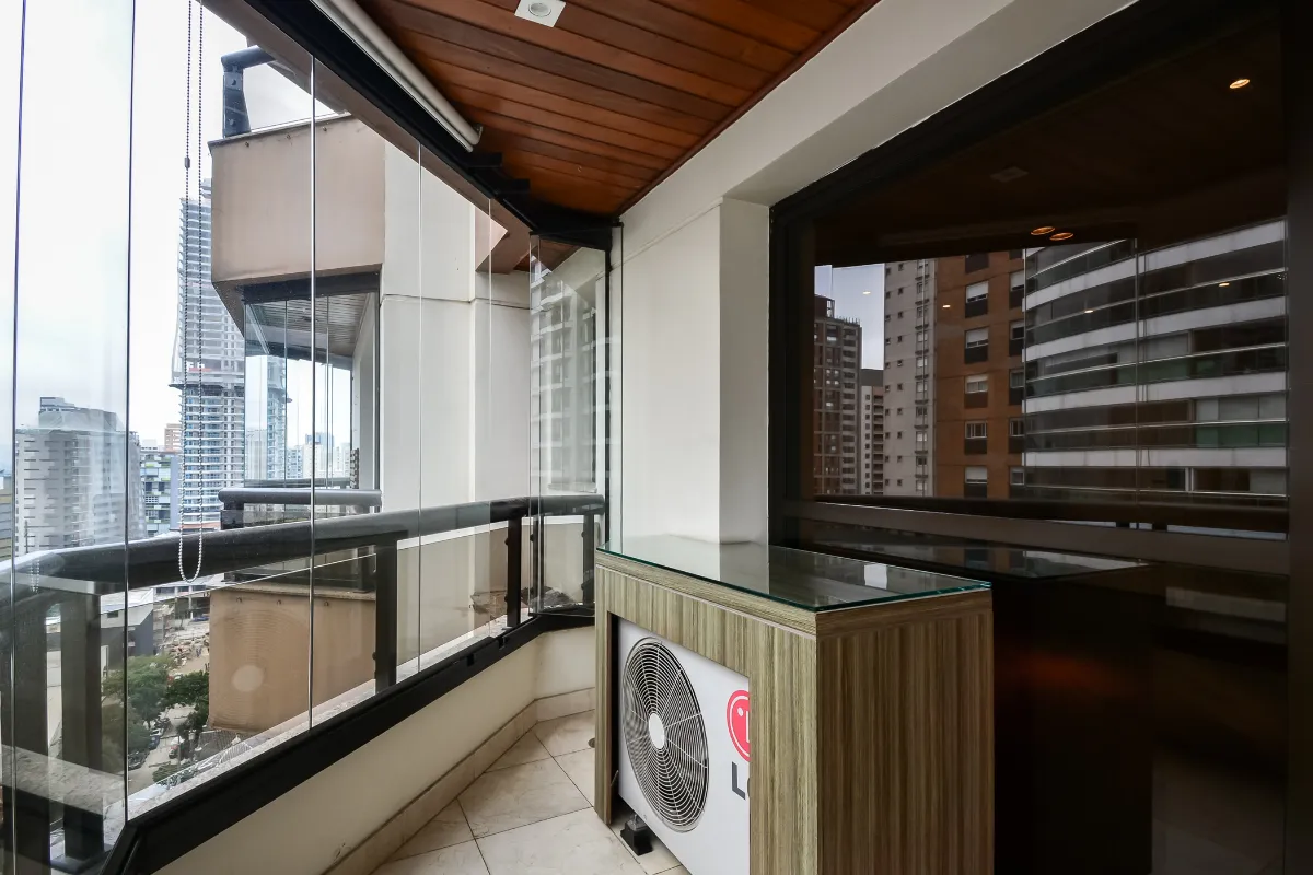 Apartamento à venda com 155m², 4 quartos com vaga - 11