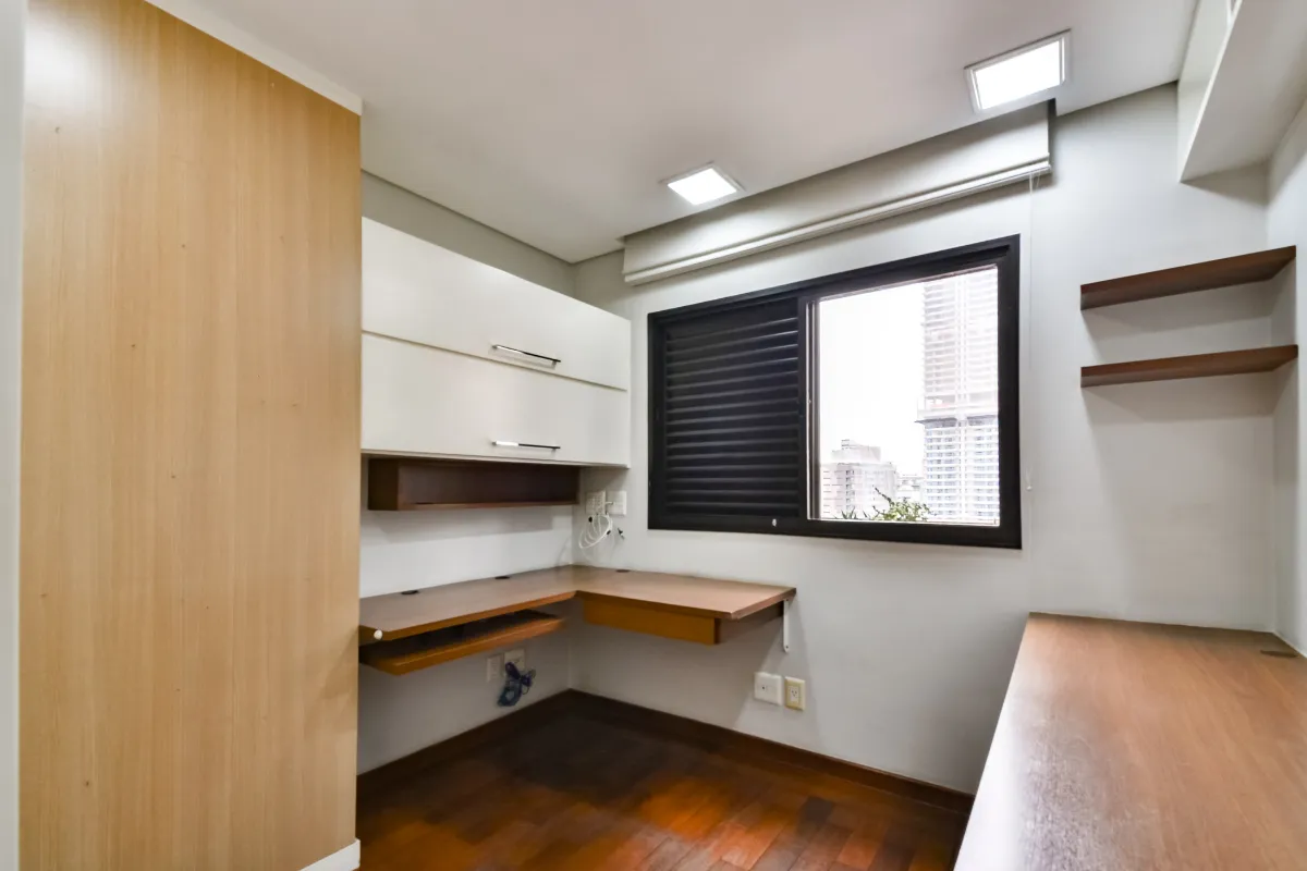Apartamento à venda com 155m², 4 quartos com vaga - 19