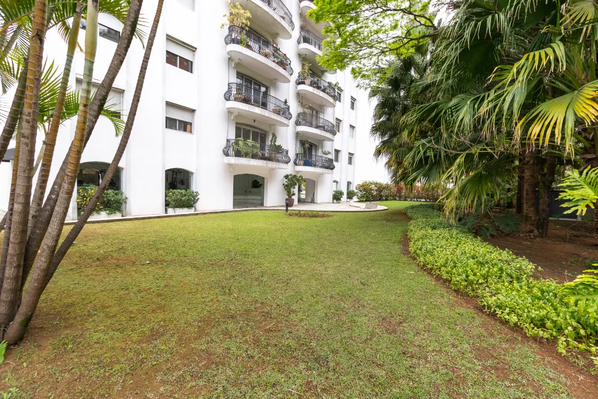 Apartamento à venda com 145m², 3 quartos com vaga - 37