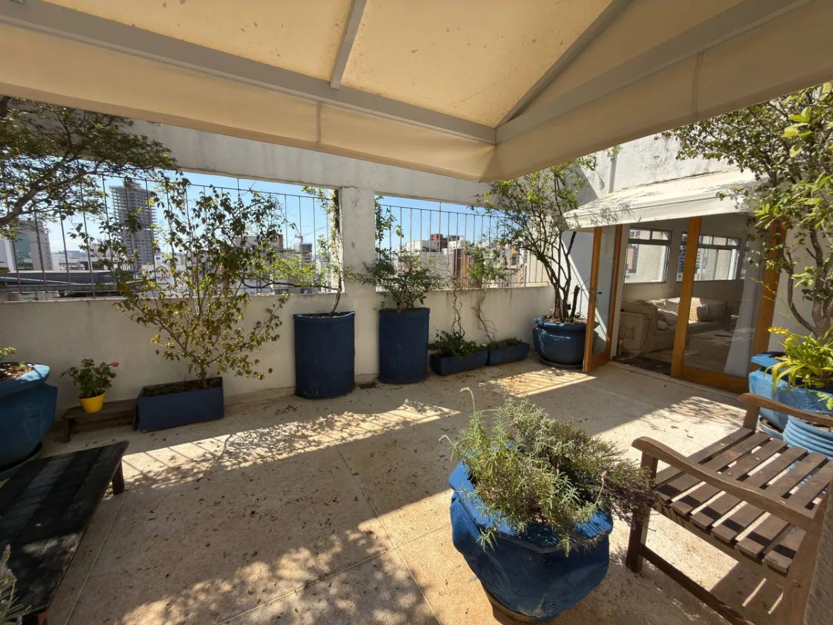 Apartamento à venda com 410m², 2 quartos com vaga - 16
