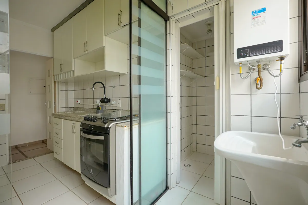 Apartamento à venda com 77m², 3 quartos com vaga - 2
