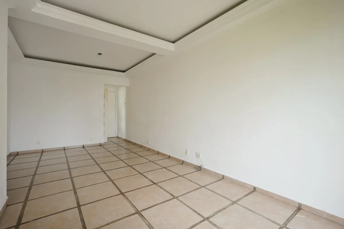 Apartamento à venda com 77m², 3 quartos com vaga - 21