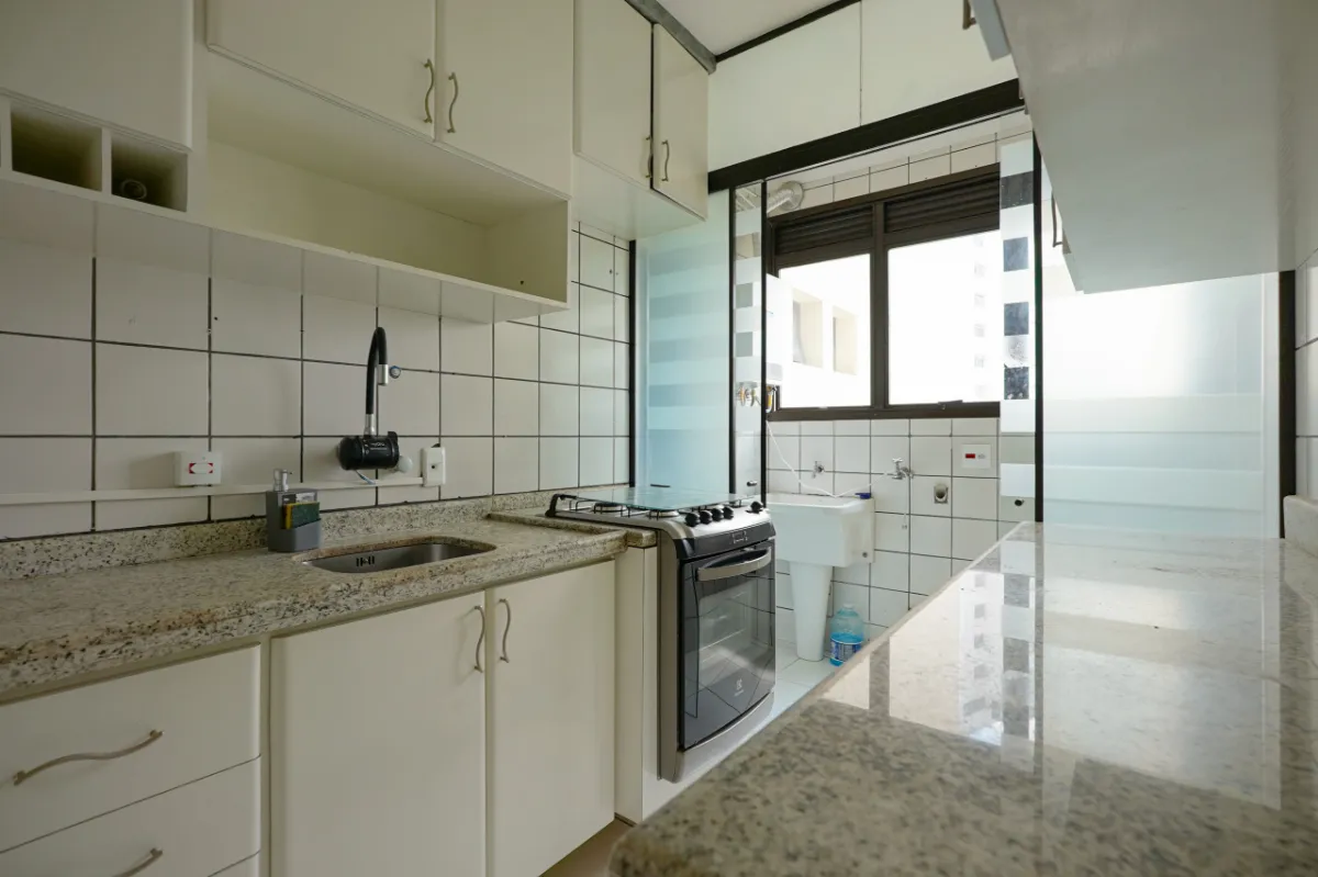 Apartamento à venda com 77m², 3 quartos com vaga - 25