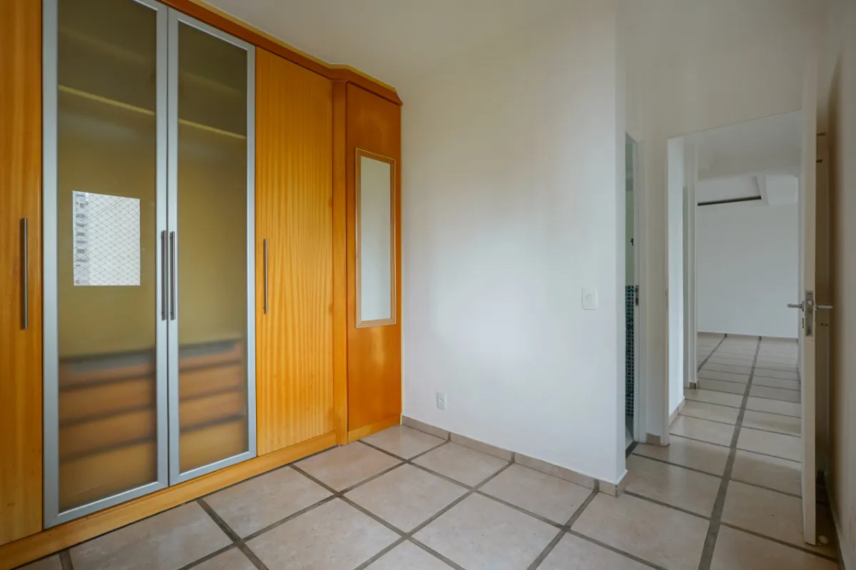 Apartamento à venda com 77m², 3 quartos com vaga - 6