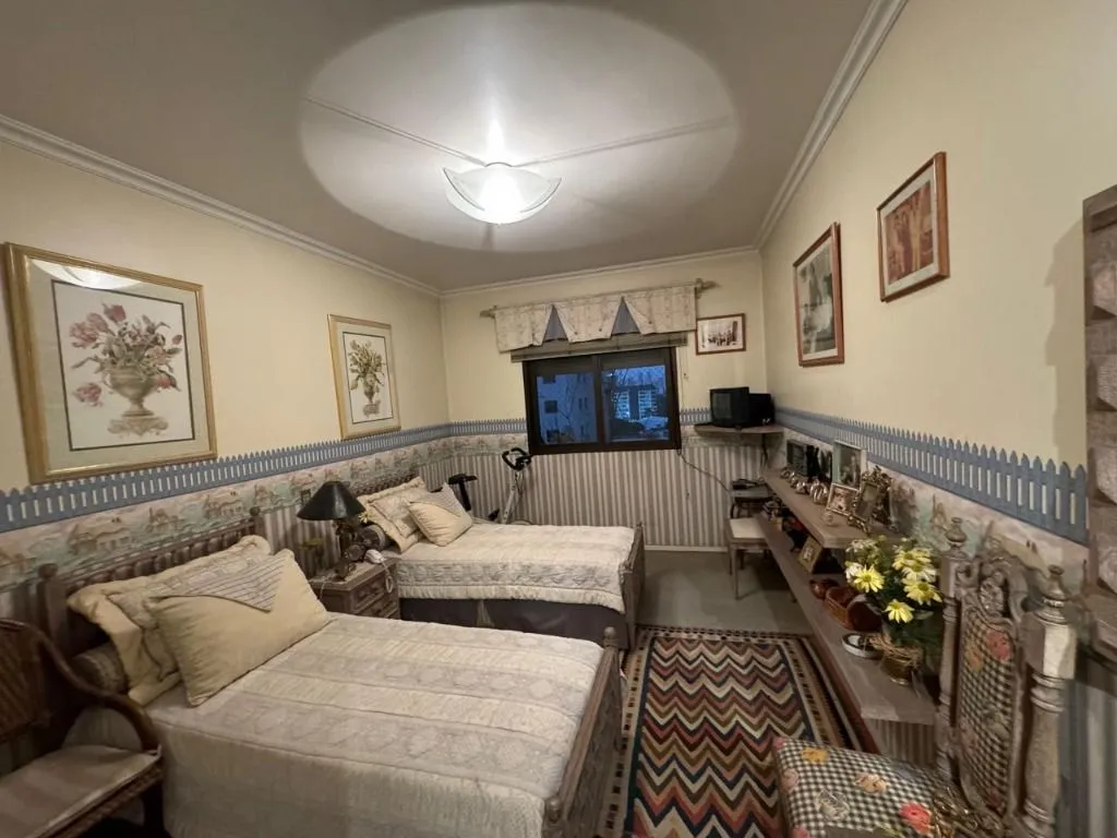 Apartamento à venda com 194m², 4 quartos com vaga - 12