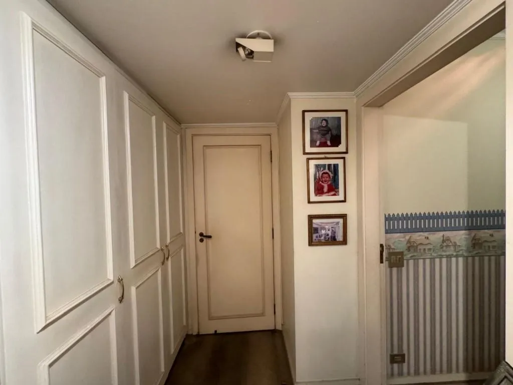 Apartamento à venda com 194m², 4 quartos com vaga - 17