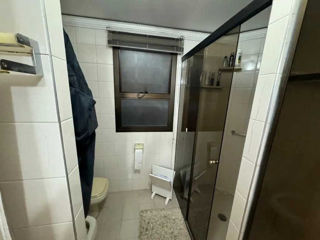 Apartamento à venda com 194m², 4 quartos com vaga - 23