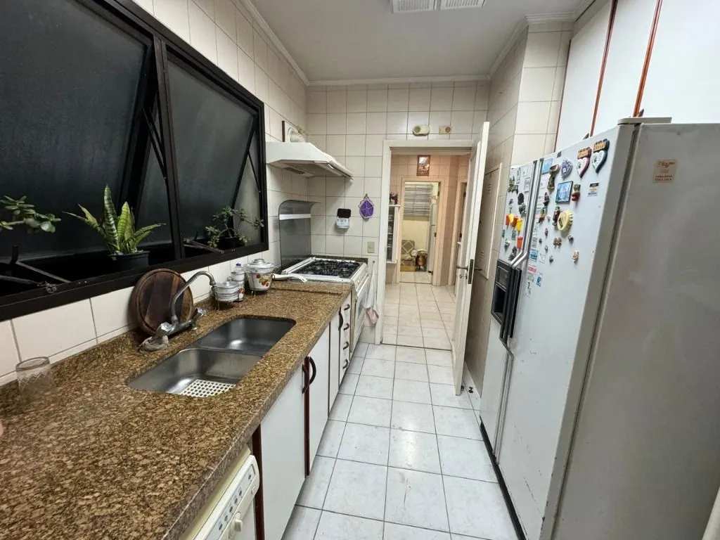 Apartamento à venda com 194m², 4 quartos com vaga - 25