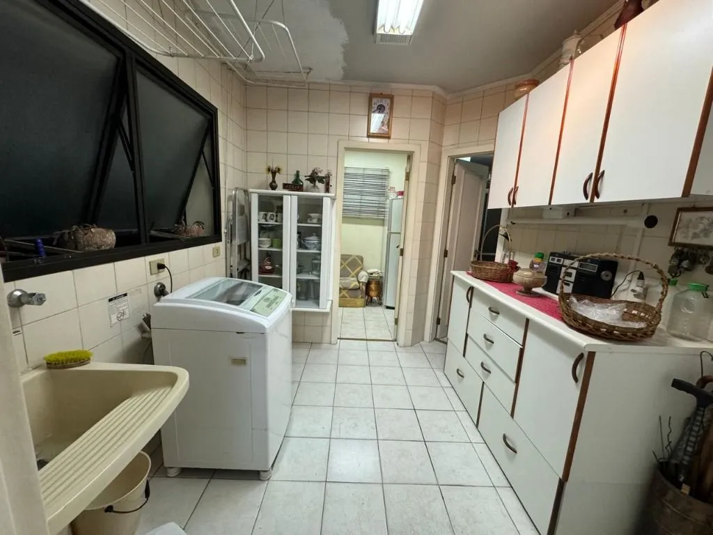 Apartamento à venda com 194m², 4 quartos com vaga - 27
