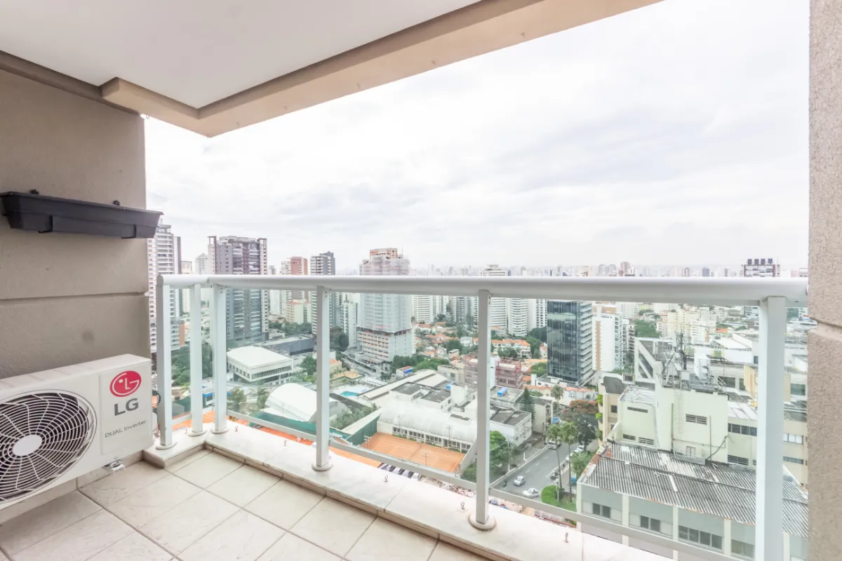 Condominium Club East Side - 1