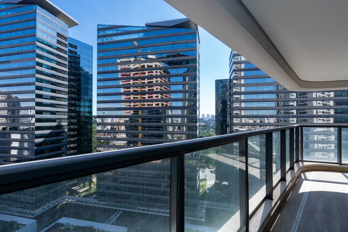 Apartamento à venda com 162m², 3 quartos com vaga - 18