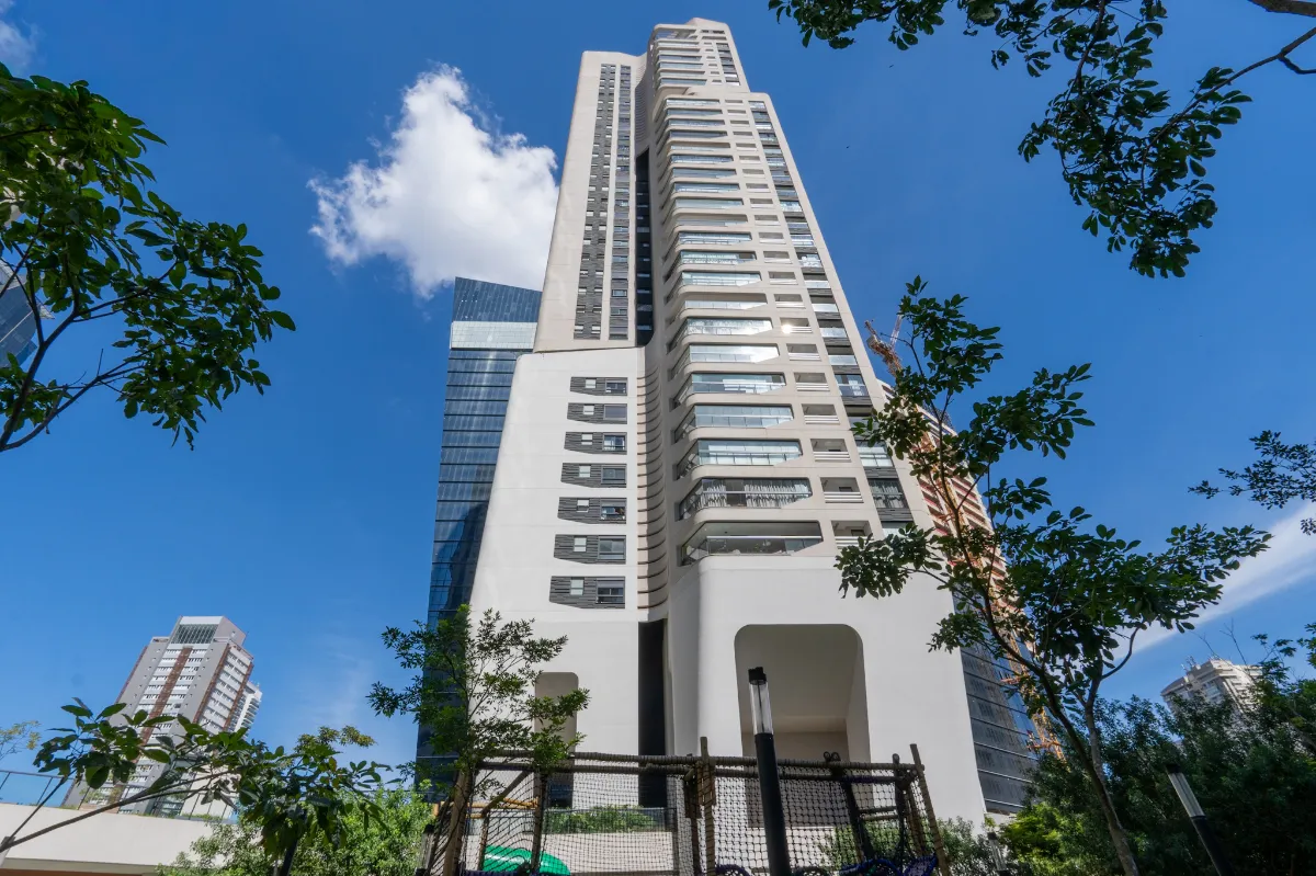 Apartamento à venda com 162m², 3 quartos com vaga - 85