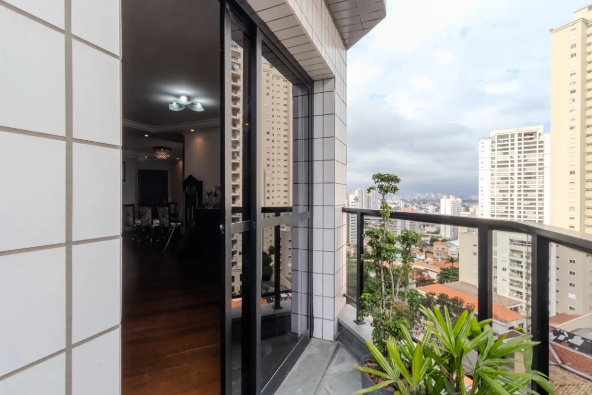 Apartamento à venda com 183m², 4 quartos com vaga - 11