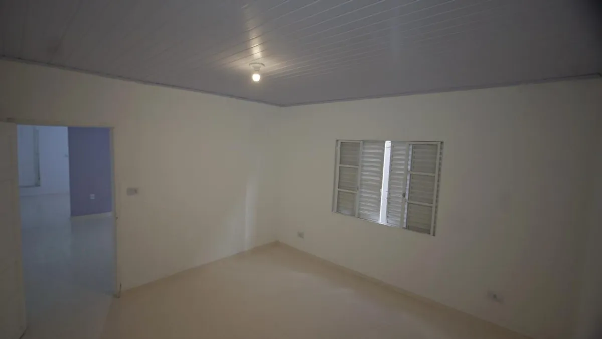 PRÉDIO RESIDENCIAL - 4
