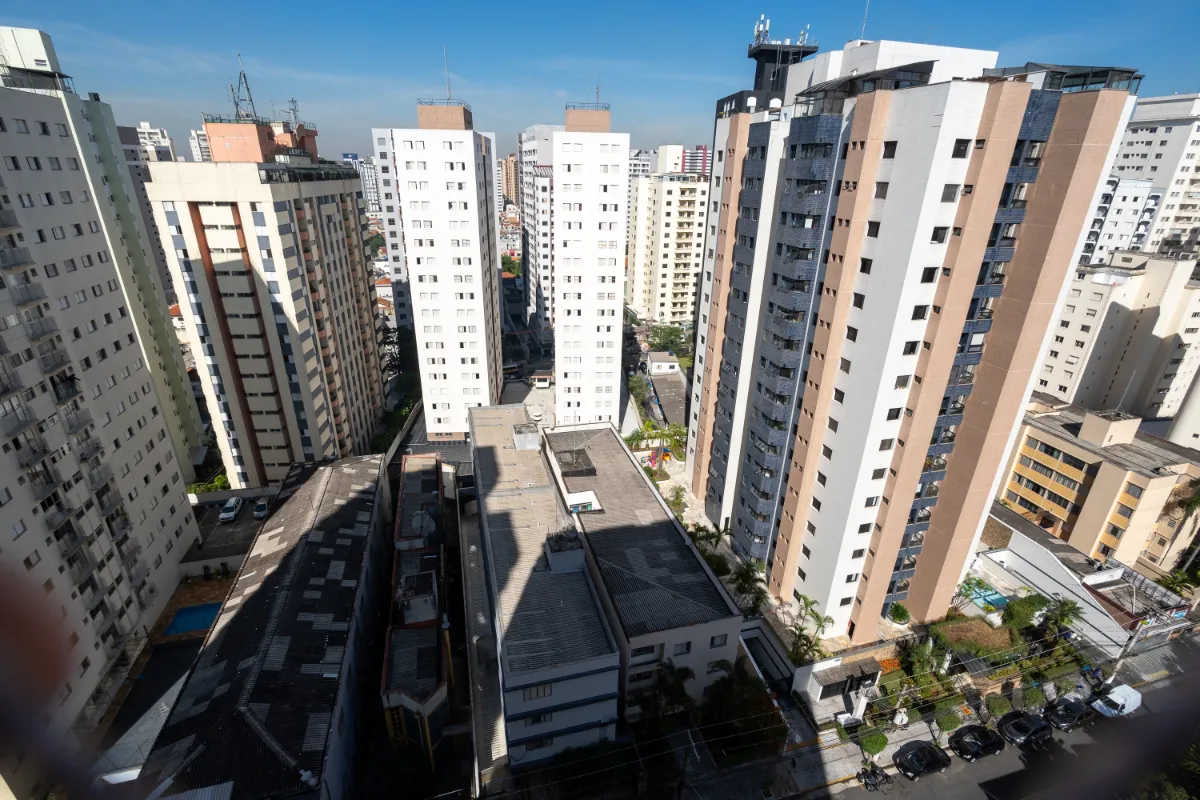 Apartamento à venda com 75m², 3 quartos com vaga - 21