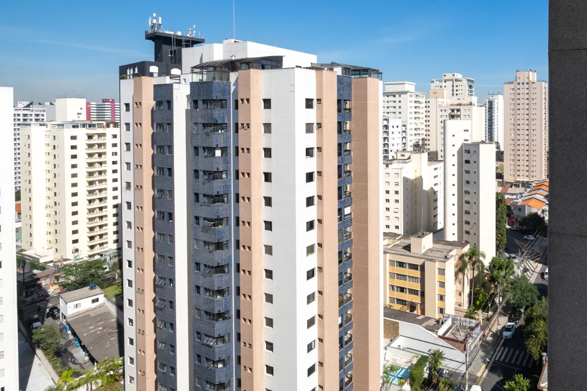 Apartamento à venda com 75m², 3 quartos com vaga - 22