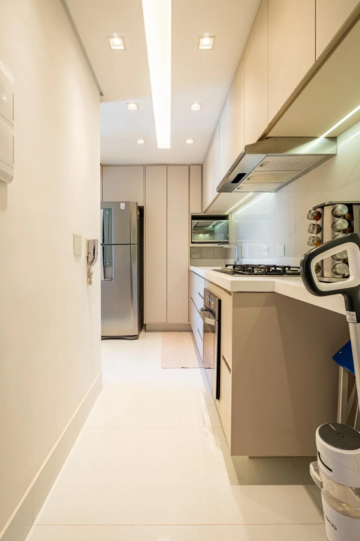 Apartamento à venda com 75m², 3 quartos com vaga - 51
