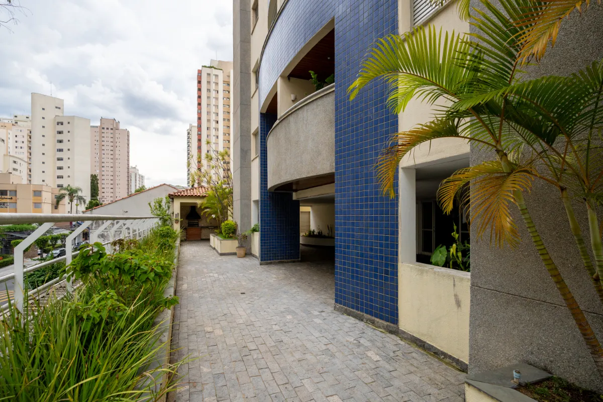 Apartamento à venda com 75m², 3 quartos com vaga - 65