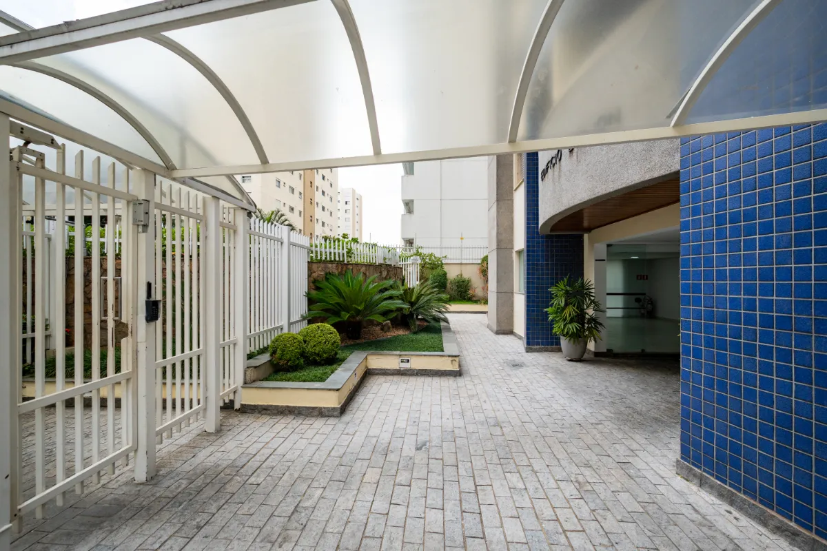 Apartamento à venda com 75m², 3 quartos com vaga - 77
