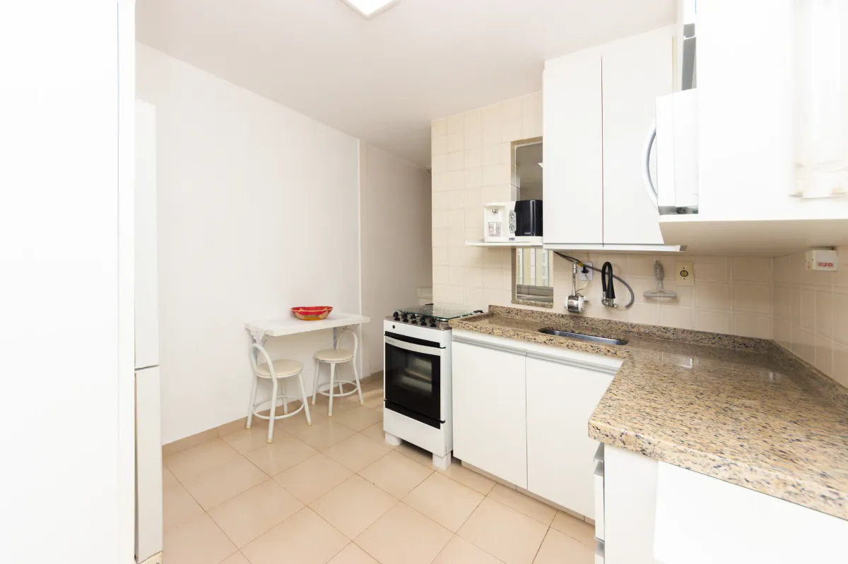 Apartamento à venda com 62m², 2 quartos com vaga - 14