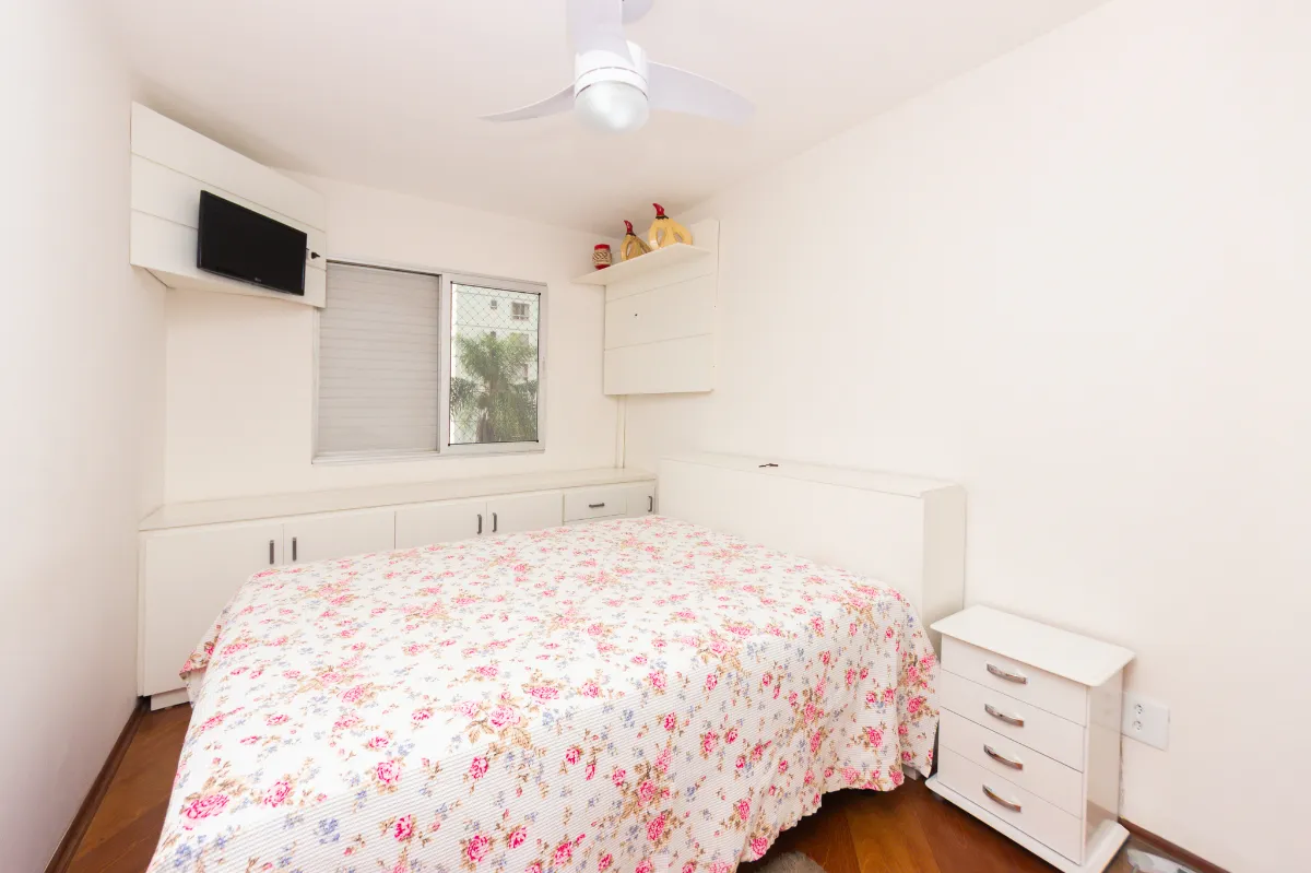 Apartamento à venda com 62m², 2 quartos com vaga - 9