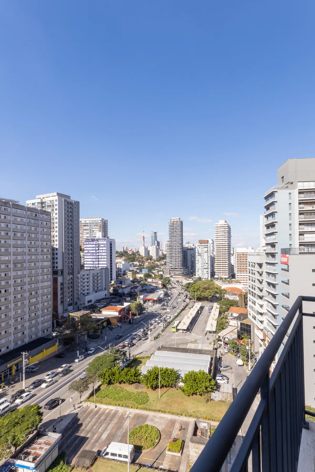 Apartamento à venda com 70m², 1 quarto com vaga - 11