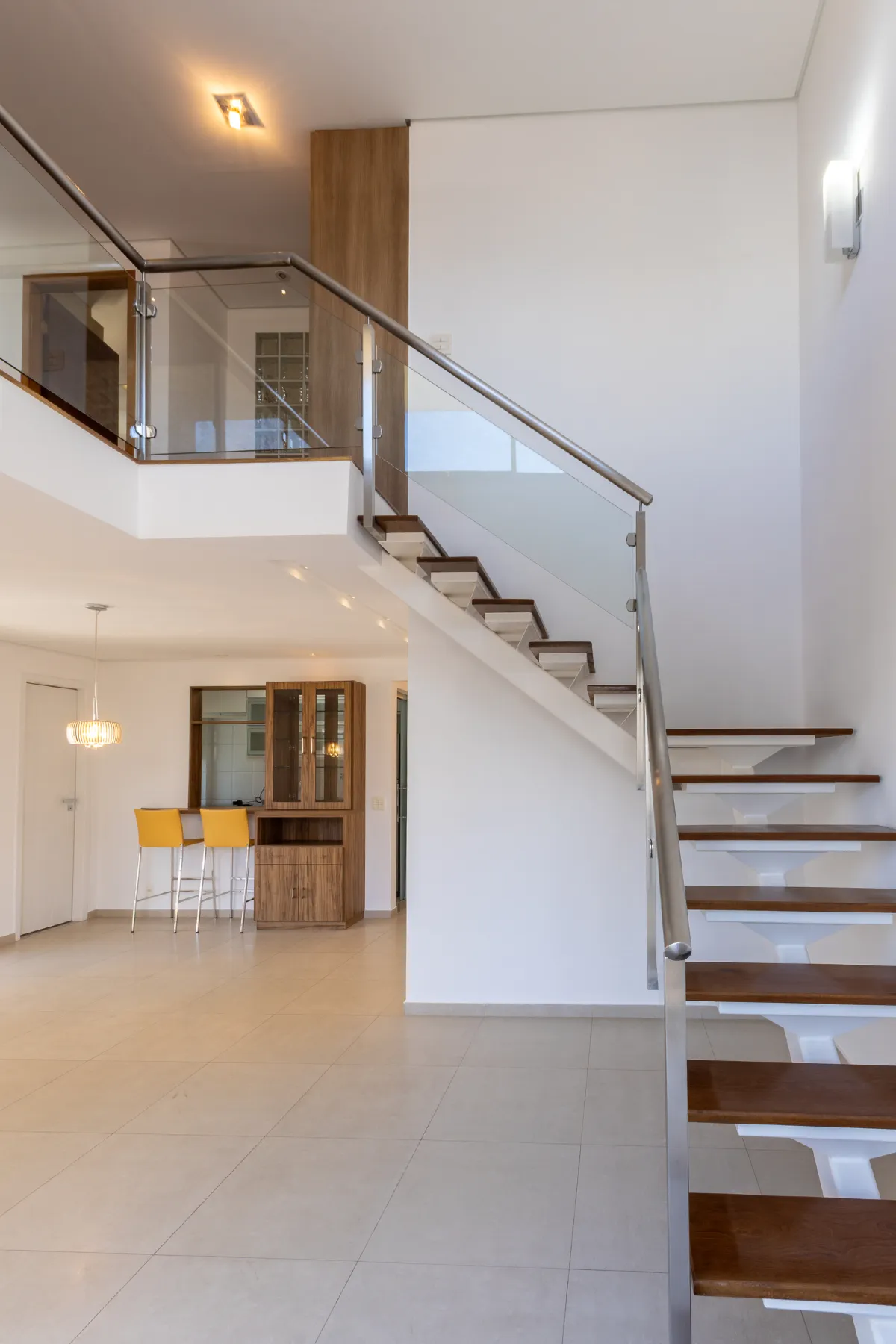 Apartamento à venda com 70m², 1 quarto com vaga - 12