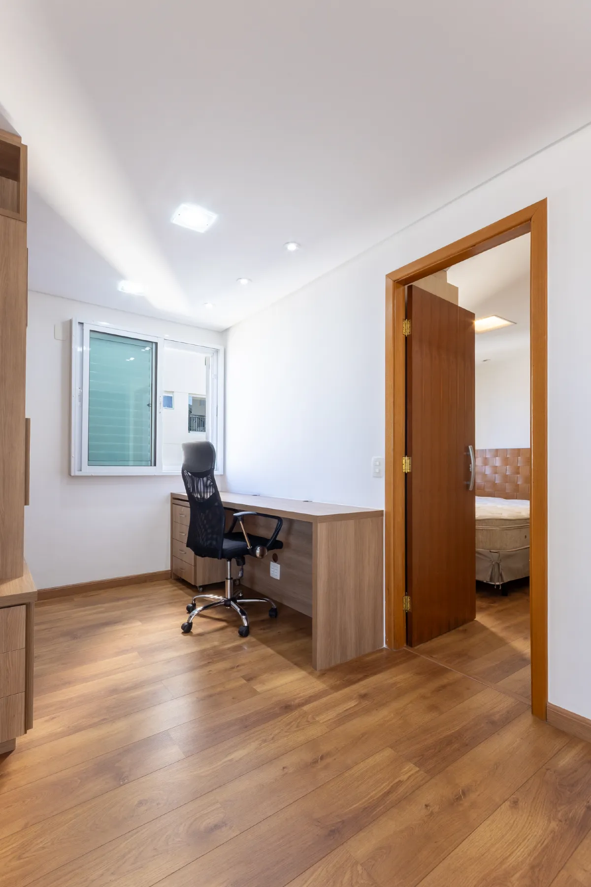 Apartamento à venda com 70m², 1 quarto com vaga - 16