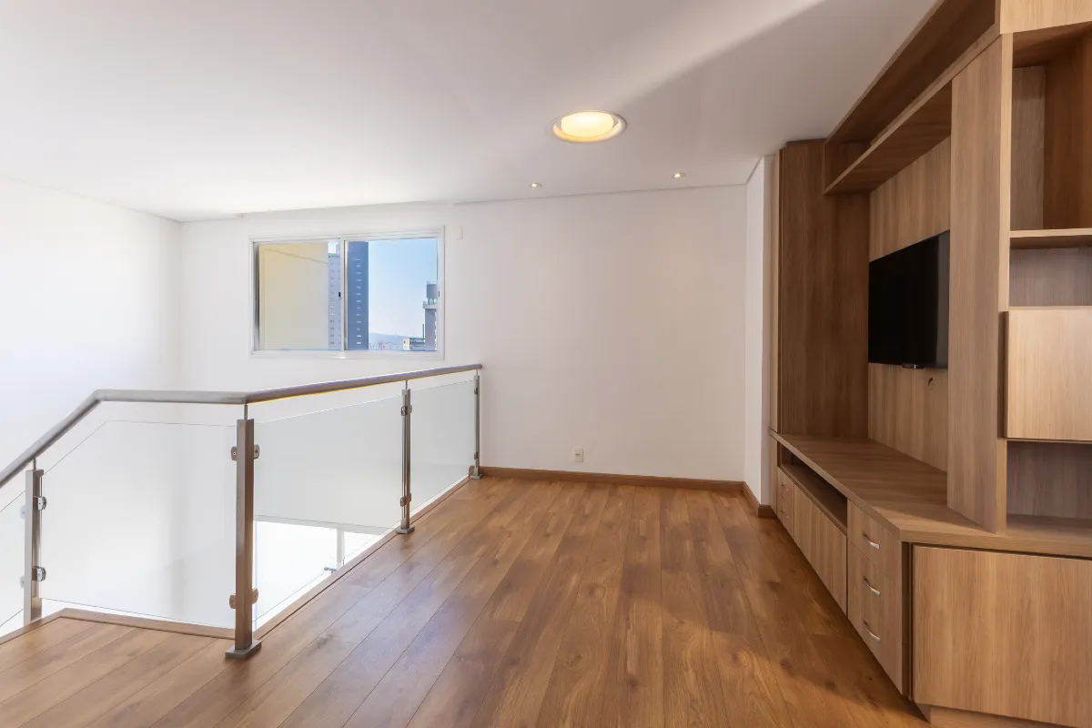 Apartamento à venda com 70m², 1 quarto com vaga - 18