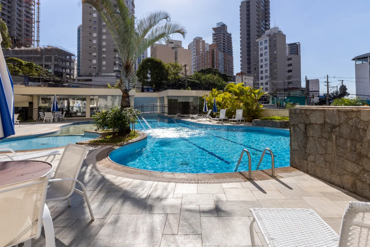 Apartamento à venda com 70m², 1 quarto com vaga - 45