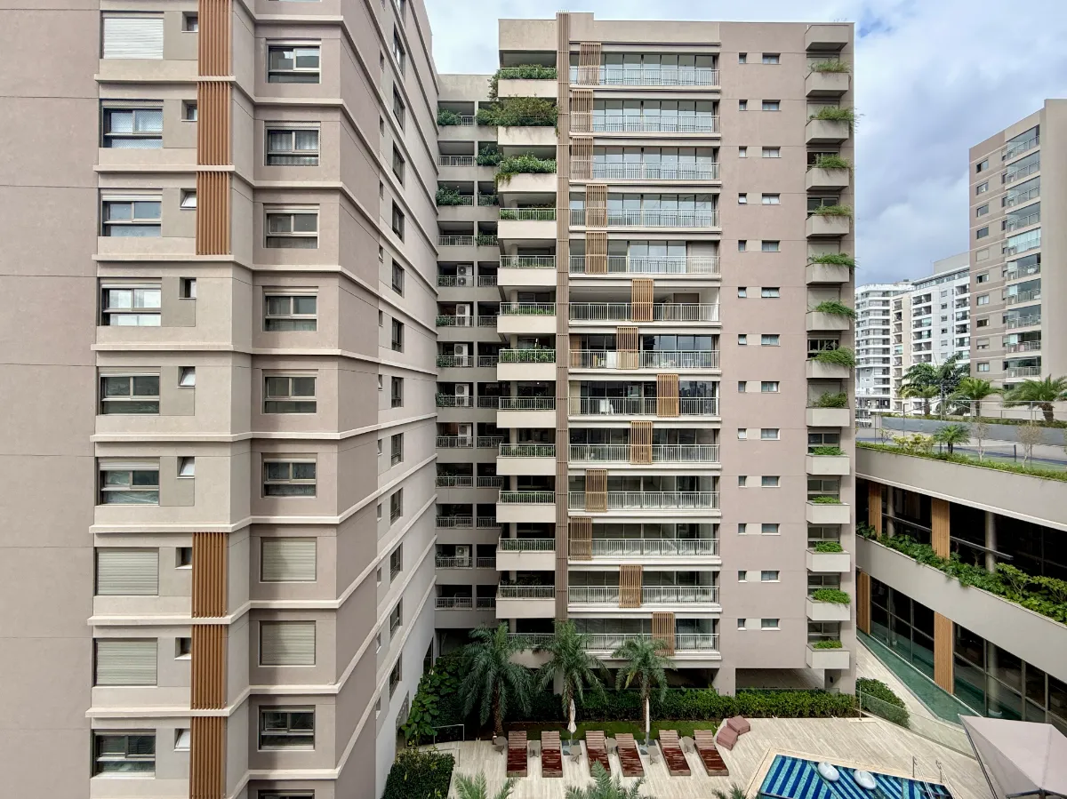 Apartamento à venda com 64m², 2 quartos com vaga - 24