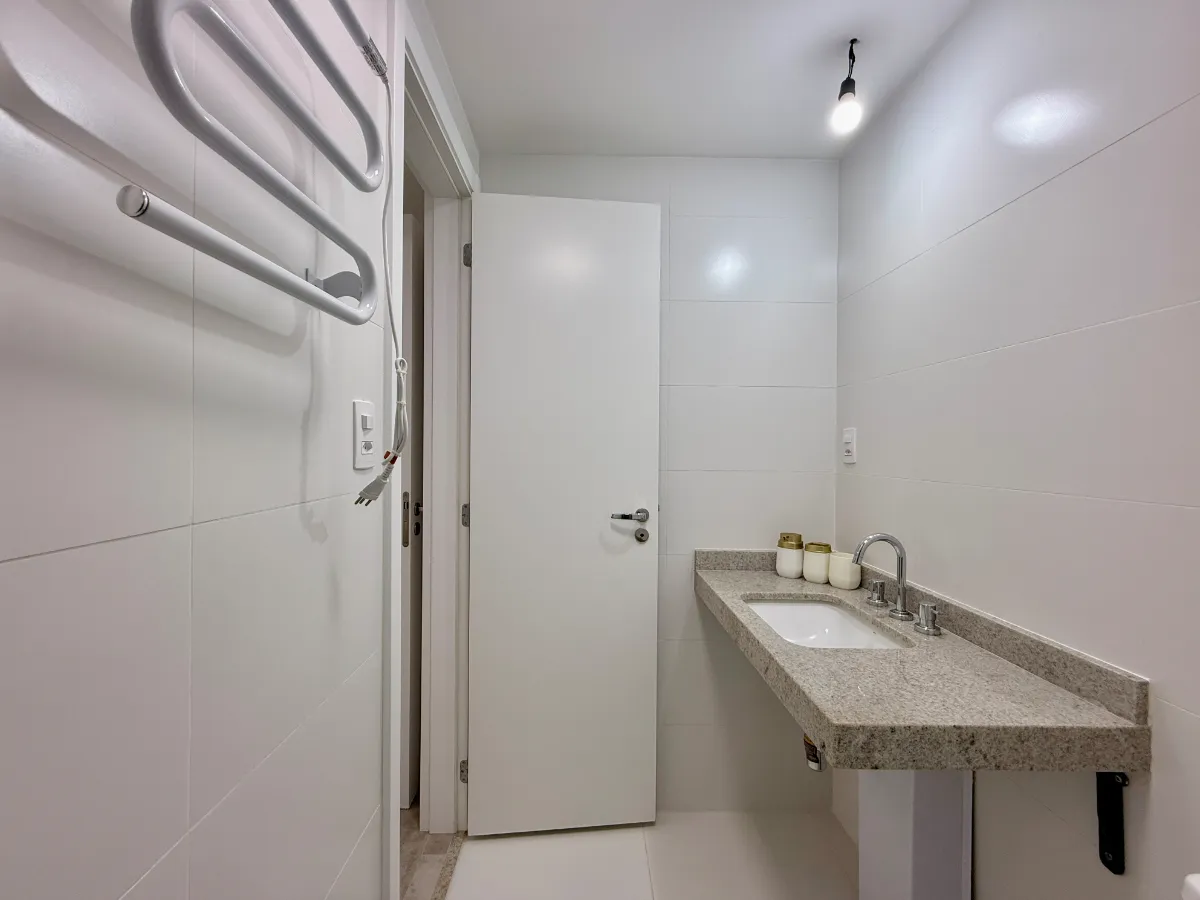 Apartamento à venda com 64m², 2 quartos com vaga - 54
