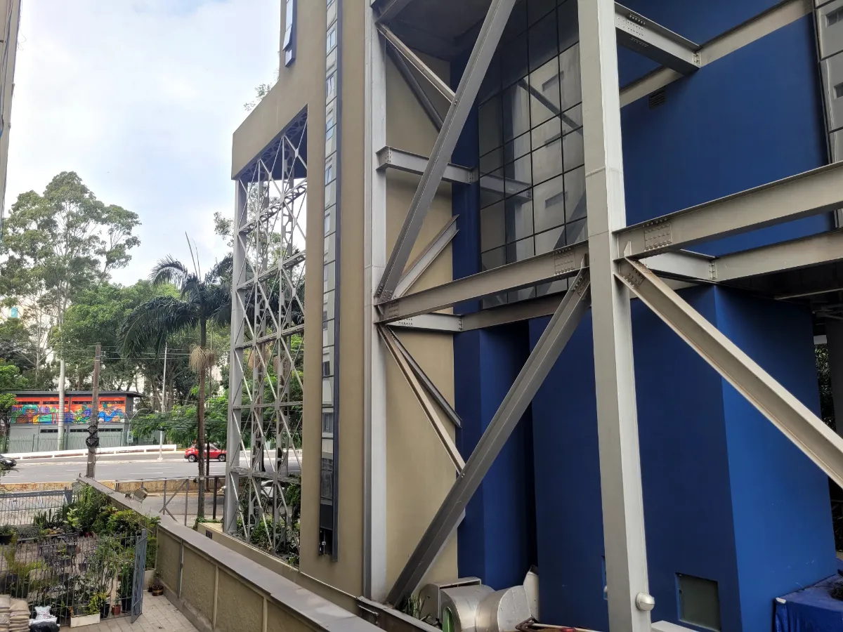 Condomínio Edifício Pampulha - 8