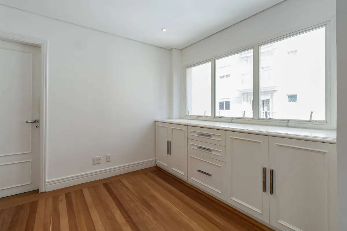 Apartamento à venda com 214m², 3 quartos com vaga - 11