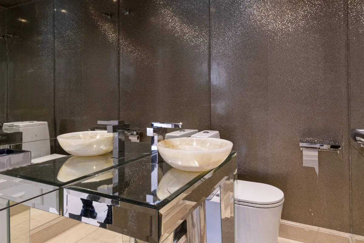 Apartamento à venda com 214m², 3 quartos com vaga - 18