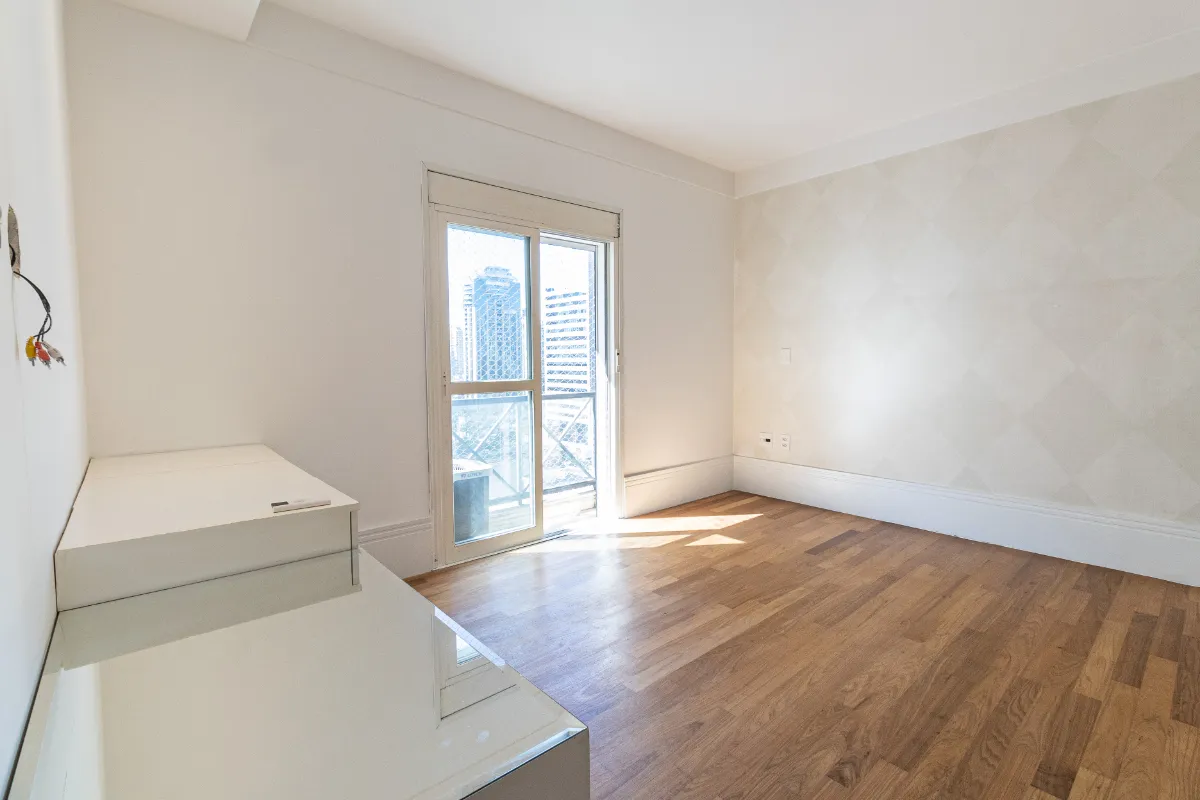 Apartamento à venda com 214m², 3 quartos com vaga - 29
