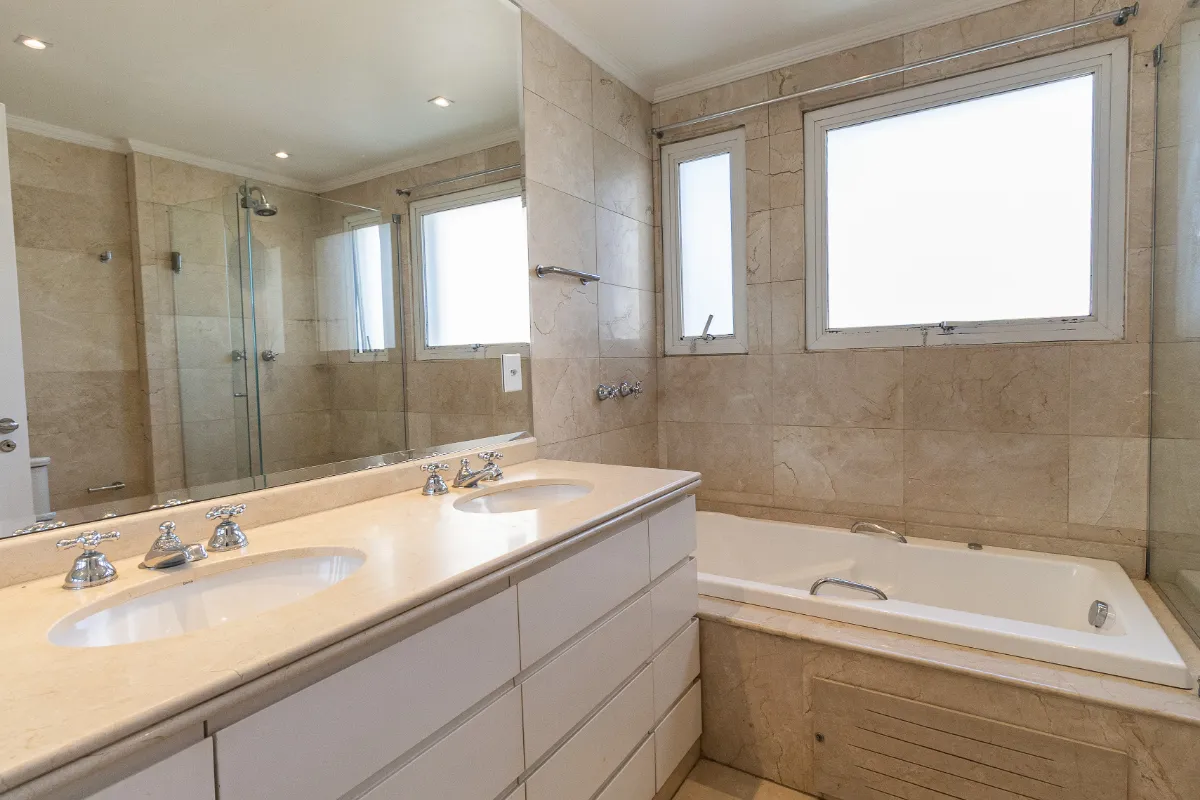 Apartamento à venda com 214m², 3 quartos com vaga - 35
