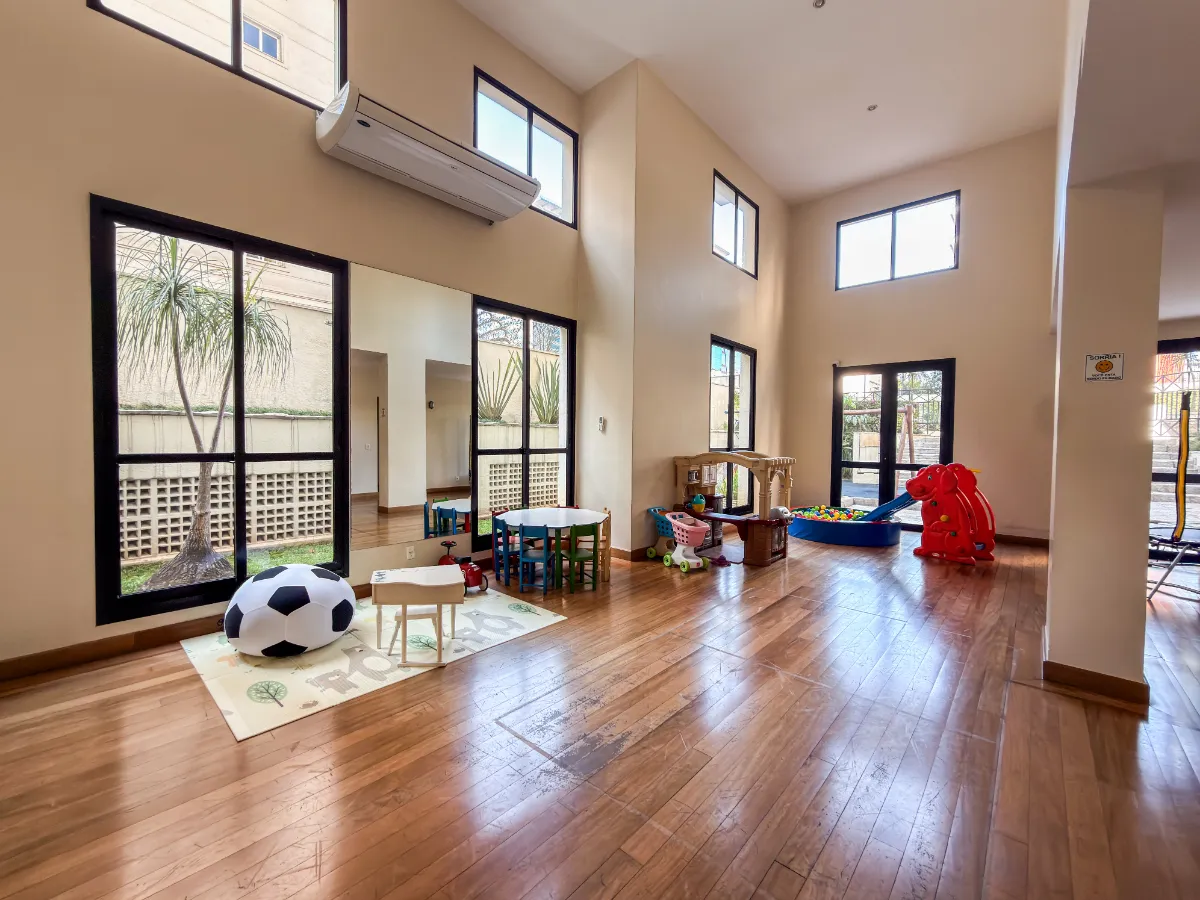 Apartamento à venda com 214m², 3 quartos com vaga - 52